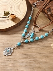 economico Collana da donna-collana da donna bohémien a strati con perline turchesi, catena d'argento e piuma &amp;Ciondolo a forma di fiore, cinturino in finta pelle scamosciata, casual e da vacanza
