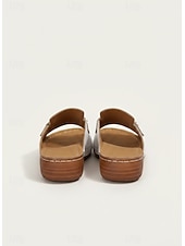 abordables Sandalias deslizantes-Sandalias metalizadas doradas para mujer: sandalias cómodas de punta abierta con detalle de cadena para uso casual y de verano.