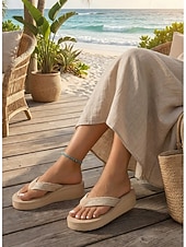 preiswerte Frauen-Damen-Flip-Flops aus Stroh mit Plateausohle – sommerliche Keilsandalen im Boho-Stil mit geflochtenen Riemen, ideal für Strandurlaub und Resort-Aktivitäten. &amp;gemütliches Spazierengehen im Freien