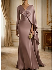 economico Abiti da sera a tubino-Tubino Colonna Strascico a Terra Abito da Sera Abito formale Elegante Stile Celebrità Setoso Senza Maniche Scollo a V Matrimonio Formale Mantelle Raso con Pieghe Arricciato Volant