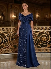 billige A-linje kveldsdrakter-A-linje Gulvlengde Ballkjole med kappe Kveldskjoler Elegant Silkete Empire midje kveld Kortermet Løse skuldre Bryllup Formell Sateng Paljetter Cowlhals med Glimmer Plissert Paljett