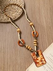 baratos Colar Feminino-Colar feminino boêmio com pingente de madeira, longo, com contas, estilo statement, com pingente de elefante, peixe e flores. Joia artesanal em madeira, ideal para férias, praia, festivais, viagens e