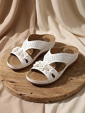 baratos Slide Sandals-Women's Floral Slide Sandals with Massage Dot Arch Support Insole - Perforated Hollow Breathable Comfort Slides with 3D Flower Metal Stud Decor for Daily Walks, Household Chores &amp; Summer Wear