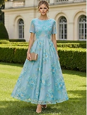 preiswerte Cocktailkleider-A-Linie Knöchellänge Tee-Länge Blumenkleid Cocktailkleider Elegant Blumen Halbformell / Cocktail Kurzarm U-Boot-Ausschnitt Gartenparty Hochzeit Organza Jacquard mit Falten