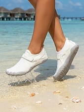 ieftine Femei-Pantofi de apă albi pentru femei, desculți, cu vârf lat, pantofi sport aqua cu uscare rapidă și talpă antiderapantă, pentru plimbări pe plajă, înot, caiac, călătorii și aventuri în aer liber