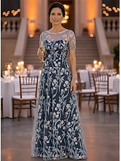 economico Set di abiti per la mamma-Due Pezzi Linea ad A Lunghezza al pavimento Abito da invitata a nozze Abito da cerimonia per signora Manica Corta Manica 3/4 Scollo a Barca Elegante Semplice Lussuoso Formale Ospite di nozze Raso