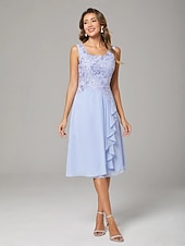 economico Set di abiti per la mamma-Due Pezzi Linea ad A Lunghezza al ginocchio Abito da invitata a nozze Abito da cerimonia per signora Senza Maniche Collo a U Elegante Ospite di nozze Ricevimento di matrimonio Chiffon Pizzo Abiti con