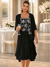 preiswerte Mamas Kleidersets-Zweiteilig A-Linie Kleid Knielang Kleid für Hochzeitsgäste Locker Brautmutterkleid Halbarm U-Boot-Ausschnitt Elegant Einfach Formell Hochzeitsgast Hochzeitsfeier Chiffon Mit Schal mit 3D-Blumen
