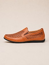 baratos Sapatos Casuais Slip-On-Homens Mocassins e Slip-Ons sapatos feitos à mão Caminhada Casual Ao ar livre Atlético Com Transparência Pele Respirável Confeccionada à Mão Preto Azul Marron Verão Primavera
