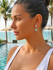 abordables Pendiente de mujer-Pendientes colgantes de tortuga marina para mujer, de aleación de plata, con estrella de mar y cristal azul, ideales para vacaciones, cruceros, resorts, fiestas de verano y bodas costeras.