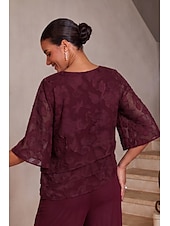  Mulheres Blusas Gola Redonda Meia Manga Mangas Evasê Casual Diário Mãe da noiva Convidado do casamento com Esgotamento Floral Bainha com babados em camadas Vinho