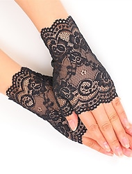 Lace Wrist Length Glove Cute With Floral Wedding / Party Glove