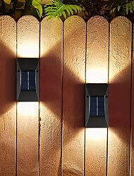 ソーラー壁取り付け用燭台屋外装飾ガーデンウォールライトip65防水アップとダウン発光屋外ガーデン装飾フェンスライト