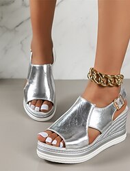 damsandaler i silvermetallic med öppen tå med spänne - snygg och bekväm för sommarutflykter