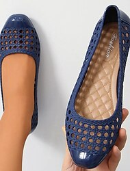 Zapatos planos azul marino calados sin cordones para mujer: zapatos ligeros y transpirables con plantilla acolchada para uso informal de verano y paseos por la playa.