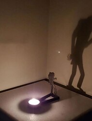 Halloween-kauhuaiheinen Nosferatu-kynttilänjalka, Nosferatu-kynttilän varjoaiheinen kauhuaiheinen metallikoriste, Tuikkukynttilän varjonheitin (vain pidike, ei kynttilöitä)