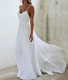 preiswerte -Strand Sexy Boho Einfaches Hochzeitskleid Strandhochzeit A-Linie Herz Ausschnitt Spaghetti-Träger Bodenlänge  Pinselzug Chiffon Brautkleider mit Falten Applikationen Kleid um zu beeindrucken Herbst