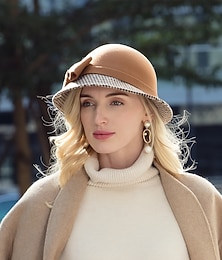 economico -berretto Copricapo Accessori per capelli Lana Cappello a bombetta / cloche Cappelli da pescatore Informale Cocktail party Kentucky Derby Festa delle donne Coppa di Melbourne Stile vintage Elegante Con