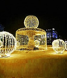 preiswerte -LED Lichterketten 100m 800leds Outdoor wasserdichte LED Lichterketten Weihnachten Lichterkette Urlaub Beleuchtung Hochzeit Weihnachtsbaum Gartendekoration Lichter EU UK Stecker