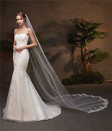 cheap -One-tier Lace Applique Edge Wedding Veil Chapel Veils with Appliques Tulle