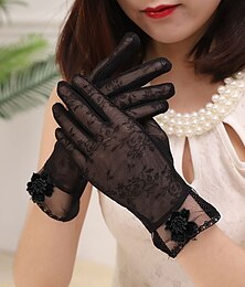 preiswerte -Polyester Handgelenk-Länge Handschuh Stilvoll / Vintage-Stil Mit Blütenblätter Hochzeit / Party-Handschuh