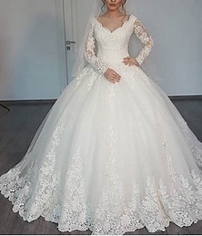 olcso -Eljegyzés Előírásos Esküvői ruhák Báli ruha V-alakú Hosszú ujj Udvariuszály Csipke Menyasszonyi ruhák Val vel Rátétek 2024