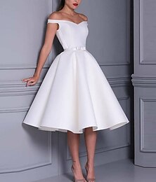 preiswerte -A-Linie Cocktailkleider 1950er Kleid Hochzeitsgast Abschlussfeier Tee-Länge Ärmellos Off-Shoulder Herbst-Hochzeitsfeier Satin mit Schlanken Schleifen Einfarbig 2025
