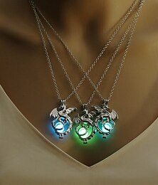 abordables -Collier Pendentif Bleu Zircon Chrome Imitation de diamant Homme Rétro Vintage Mode Artistique Géométrique Dragon Forme Géométrique Colliers Tendance Pour Mariage Plein Air du quotidien / Femme