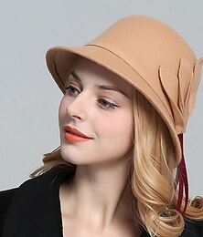 billige -Dame Hatt Fedora Bærbar Vindtett Komfort utendørs Hverdag Ferie Blomster Blomsternål i krystall