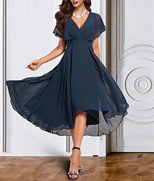 abordables -Robes de cocktail en A-line Robe élégante Invité de mariage Tenue de fête Longueur cheville Manches courtes Col V Automne Invité de mariage Chiffon avec couleur unie Bretelles 2025