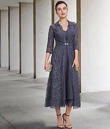 preiswerte -A-Linie Mutter der Braut Kleid elegant V-Ausschnitt Tee-Länge Chiffon Spitze ärmellos Jackenkleider mit Tierung einfarbig maßgeschneiderte Größe kostenlos