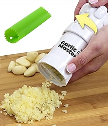 voordelige -Multifunctionele knoflook master knoflook gember cutter met siliconen knoflook dunschiller plastic grinder keuken gember rasp grinder