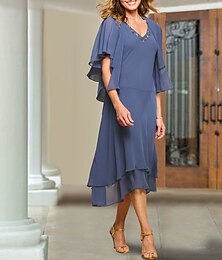 voordelige -Twee Delen A-Lijn Moeder van de Bruid Jurk Bruiloft Gast Elegant Plus Size V Hals Thee Lengte Chiffon Korte Mouw Met Wikkel Inclusief Korte Jas Jurken met Beading Ruffles 2025 gratis maat op maat