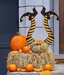 economico -gambe di streghe malvagie di Halloween con pali, decorazione di oggetti di scena di streghe di Halloween, decorazioni di Halloween all'aperto, prato, cortile e patio