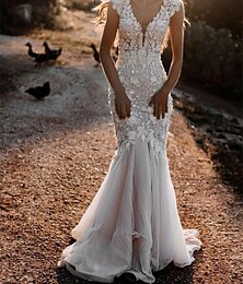 cheap -Beach Wedding Dresses Mermaid / Trumpet V Neck Cap Sleeve Court Train Lace Bridal Gowns With Appliques 2024