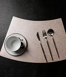 זול -משטחי שולחן עגולים מעור מלאכותי 1 יחידה, משטחי טריז משטחי שולחן עגולים עמידים בחום לשולחן אוכל, שטיחי שולחן pu ניתנים לניגוב עמיד למים