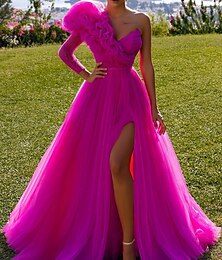 abordables -Robe de bal Robes de bal Élégante Robe de bal Anniversaire Traîne Sweep  Brush Manches longues Une épaule Tulle avec volants Fente Robe de masque 2025