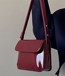 halpa -Naisten Crossbody laukku Kiiltonahka PU-nahka Toimisto Päivittäin Vedenkestävä Hengittävä Kestävä Yhtenäinen väri Musta Rubiini