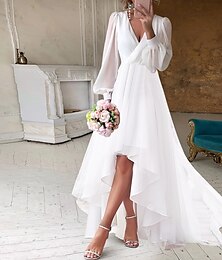 preiswerte -Strandhochzeit Braut-Party kleines weißes Kleid Braut-Party Kleider lässige Hochzeitskleider A-Linie V-Ausschnitt Langarm asymmetrisches Chiffon Brautkleider mit einfarbig 2025