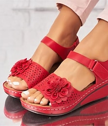 abordables -Sandalias de cuña rojas de mujer con adornos florales y correa ajustable en el tobillo para outfits veraniegos y casuales.