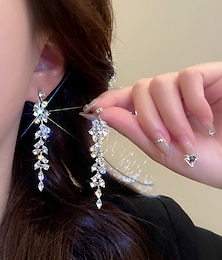 preiswerte -Damen Tropfen-Ohrringe Edler Schmuck Quaste Kostbar Stilvoll Luxus Ohrringe Schmuck Silber Für Hochzeit Party 1 Paar
