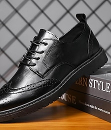 billige -sorte oxfordsko i imitert skinn for menn – klassiske brogue-detaljer med slitesterk såle for formell og fritidsklær