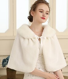 cheap -Women‘s White Faux Fur  Shrug Bridal‘s Wraps Cape Elegant Casual Daily Sleeveless Faux Fur Wedding Wraps With Lace-up For Wedding Spring