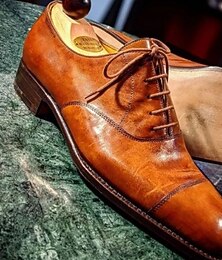 preiswerte -Herren-Oxford-Schuhe aus braunem Kunstleder – klassische Kappe, glänzendes Finish, formelles Business- und Hochzeitsschuhwerk