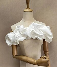 abordables -Châles Etoles de Femme Enveloppes d'invités de mariage Elégant Sans Manches Satin Boléros de Mariage Avec Lacet Pour Soirée Printemps été