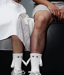 voordelige -Grappige Drie-dimensionale Hand-in-Hand Sokken Zuigijzer Steen Mid Tube Sokken Stapel Sokken Schattige Ogen Die Voeten Vasthouden Sokken Grappige Dag Valentijnsdag Kerstcadeau