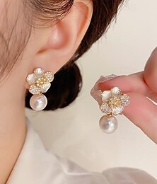 cheap -Stud Earrings Fine Jewelry Classic Precious Flower Shape Cute Stylish Earrings Jewelry Gold For Gift Festival