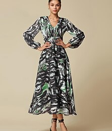 abordables -robe longue graphique en mousseline à col V