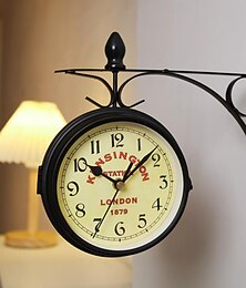 billiga -retro industriell dubbelsidig väggklocka vintage europeisk stil vardagsrum metallram siffror hem klocka för ett vardagsrum lobby veranda eller korridor 21,8 cm