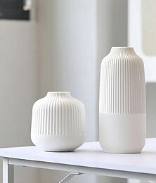 Недорогие -1 шт. белая ребристая пластиковая ваза в современном стиле, высота 11,4 дюйма, небьющаяся, легкая, идеально подходит для домашней цветочной композиции